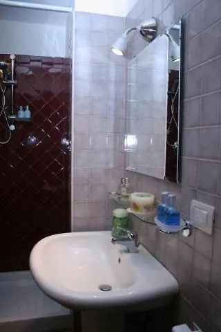 Montesantobed Bed & Breakfast Naples 0*,